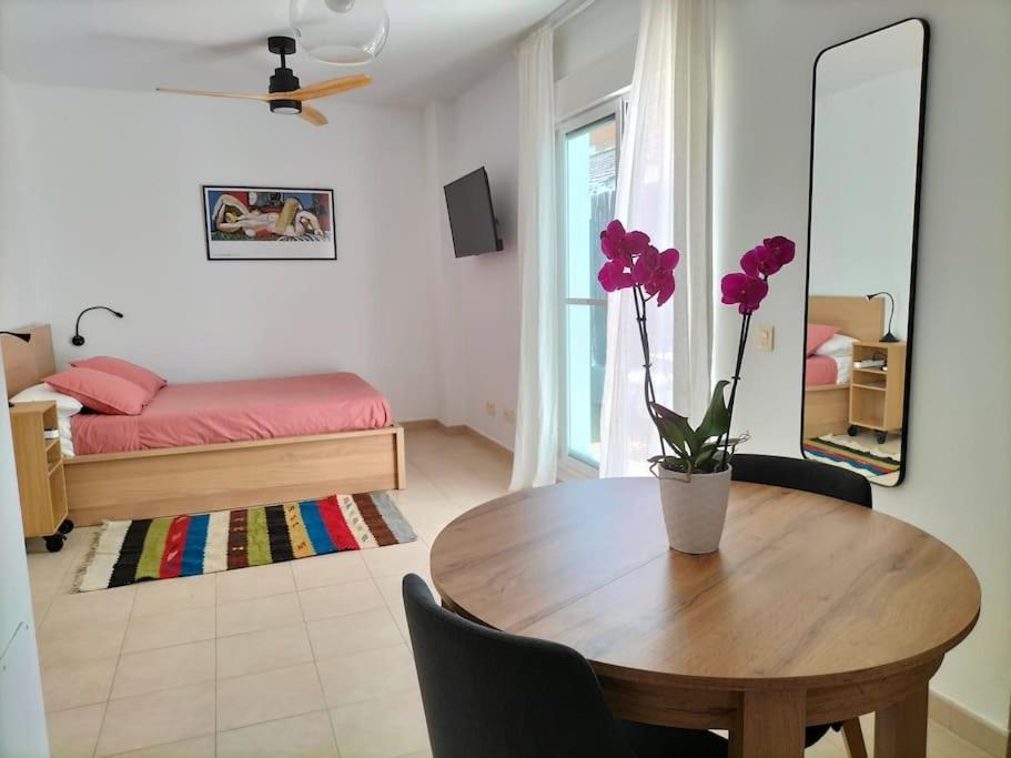 Appartamento Estudio 52 Malaga Centrico Parking Gratuito Esterno foto
